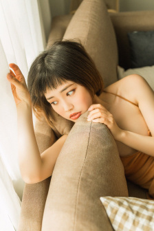男男小黄车高速车藤蔓